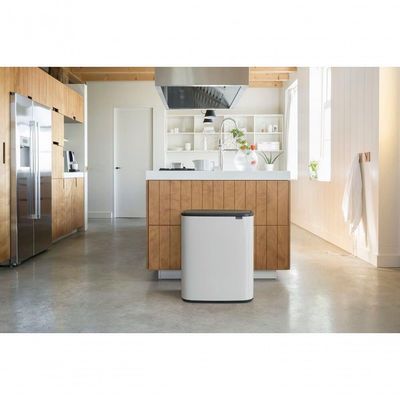 Lixeira Bo Touch Bin Em Aço 60 Litros Brabantia Branca