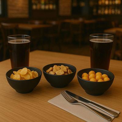 Conjunto 6 Cumbucas 500ml Bowl Plástico Redondo Preto Cozy Prato para Cereal Petiscos Caldos Iogurte