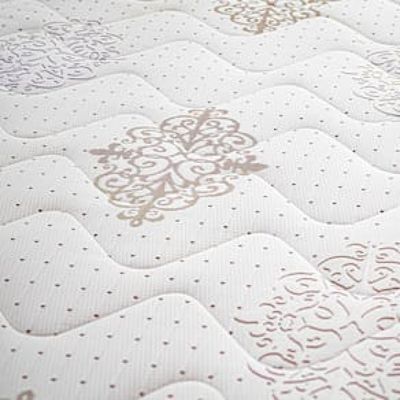 Colchão de Casal Cama InBox Livity com Molas Ensacadas e Espuma D26 24x138x188cm  Bege