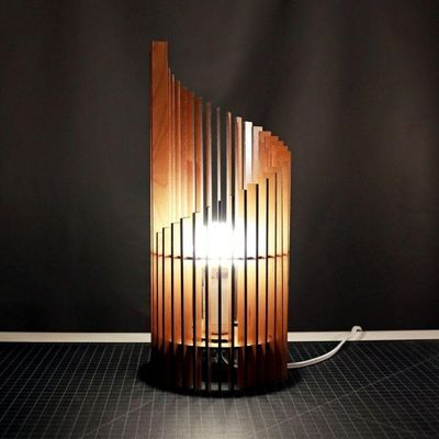 Abajur Eclipse De Mesa