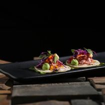 Kit 40 Travessas 33x13cm Cerâmica Preto Fosco Hygge Sushi Restaurante Buffet Porto Brasil