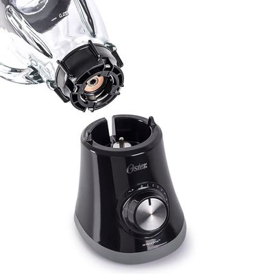 Liquidificador Oster Super Chef Preto 1,25L BLSTMG-BR8 110V