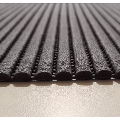 Tapete Passadeira Emborrachada Pvc Antiderrapante 0,65x4,00m Grafite
