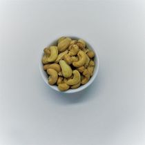 Castanha De Caju - Torrada - Com Sal - A Granel 100g