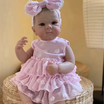 Bebê Reborn Menina Toda De Silicone De Vinil Artesanal
