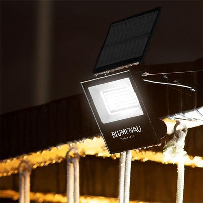 Refletor Solar Led Play 50w Ip65 6500k Preto C/ Controle Remoto