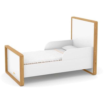 Berço Americano Tutto New Freijó Branco Acetinado Com Capitonê New Boucle E Colchão Gazin - Matic