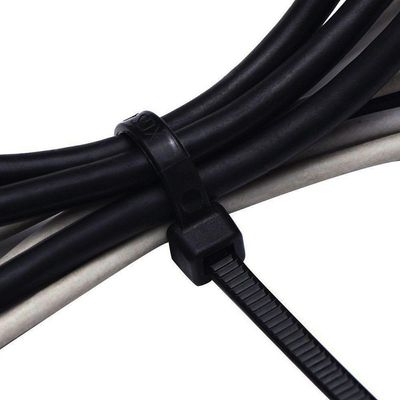Abraçadeira de Nylon Preto 50 Uni 370mm X 7mm