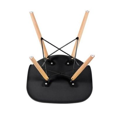 Mesa Quadrada Branca 80cm + 04 Cadeiras Eiffel Pretas