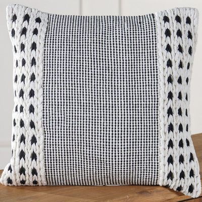 Capa De Almofada Ornatto Decorativa 45x45cm Pompom