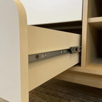 Rack Para Até 65 Polegadas 1 Porta 2 Gavetas Nature E Branco 160cm