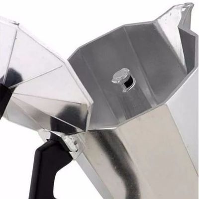 Cafeteira Italiana Em Aluminio Para 6 Xicaras - Ideal para quem busca praticidade e Qualidade no dia a dia