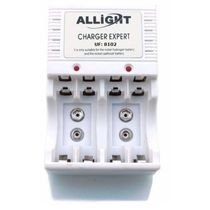 Carregador para Pilhas AA/AAA e Bateria 9V Recarregáveis Bivolt - Branco
