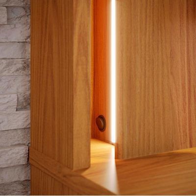Estante Home TV 75 Polegadas 200 Cm 2 Portas Jordao Colibri Freijo