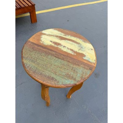 Mesa Lateral Redonda Rústica Em Madeira De Demolição – 40x65cm