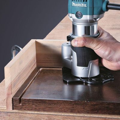 Tupia Eletronica 6mm Industrial 710W Rt0700cx3 Makita 110V