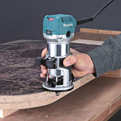 Tupia Eletronica 6mm Industrial 710W Rt0700cx3 Makita 110V