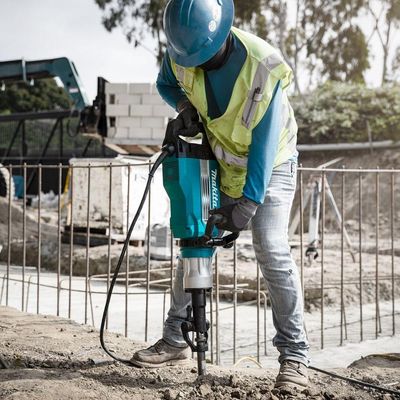 Martelo Demolidor 28.6mm 1850W 48,1j Hm1502 Makita 110V