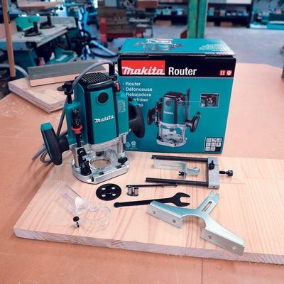 Tupia De Coluna 12 Mm Com Freio Eletrônico Rp2301fc02 Makita 110V