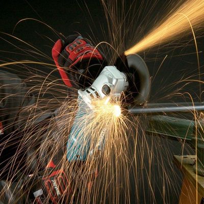 Esmerilhadeira Angular 125mm 1050W Ga5010 Makita 110V