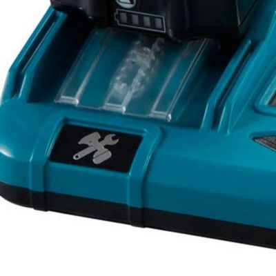 Verificador De Baterias Lxt 18v Btc04 198038-8 Makita