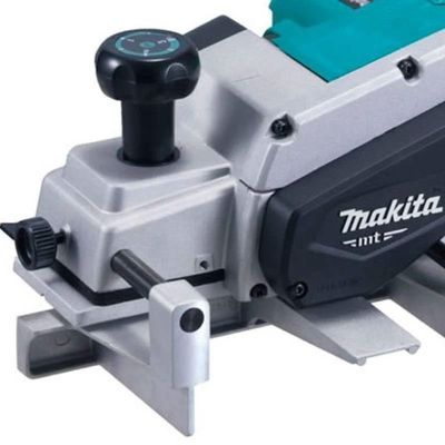 Plaina Industrial 82mm 750W M1100b Makita 220V