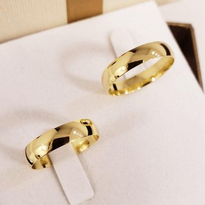 Par De Alianças Tradicional 6mm Fina Discreta Banhada Ouro Tamanho:21-22