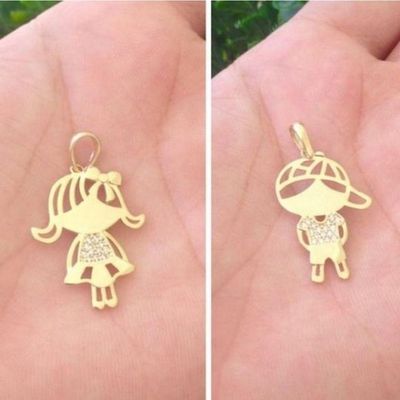 Pingente Menino Ou Menina Grande 3cm Banho De Ouro
