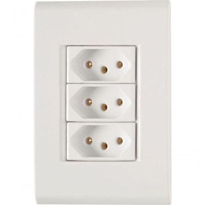 Conjunto 4x2 3 Tomadas 2p+t 10 A 250 V Tramontina Liz Branco
