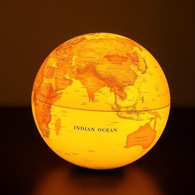 Globo Mundial Giratório Luminária – Descubra O Mundo Em Sua Mesa - Verde