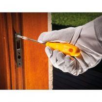 Chave De Fenda Tramontina Master Yellow Com Ponta Chata 1-8x3"