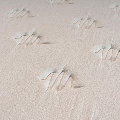 Colchão de Casal Hellen Dublin com Molas Ensacadas e Espuma D33 28x138x188cm - Bege