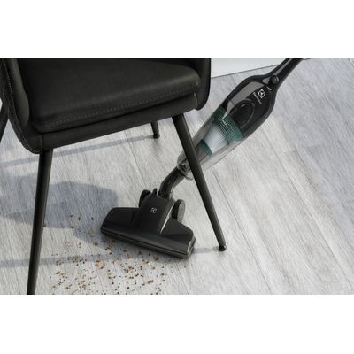 Aspirador de Pó Vertical com Fio Electrolux 1100W 2 em 1 Filtro HEPA Preto (STK12) 127V