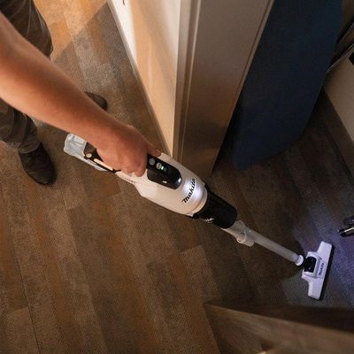 Aspirador de Pó Vertical Sem Fio 40V Makita Ciclone LED