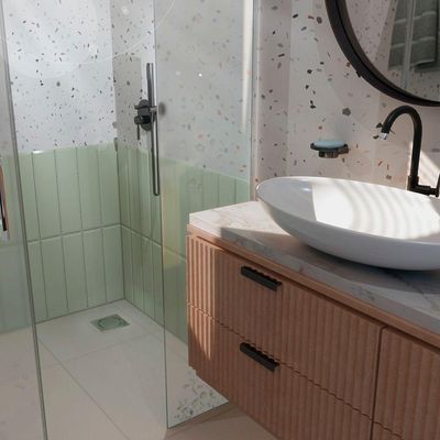 Grelha Para Ralo Linear Novii Abre E Fecha 9573 15x15 Inox Escovado