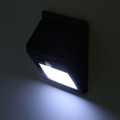Luminaria Solar Jardim Parede 30 Led Sensor Movimento Gt512