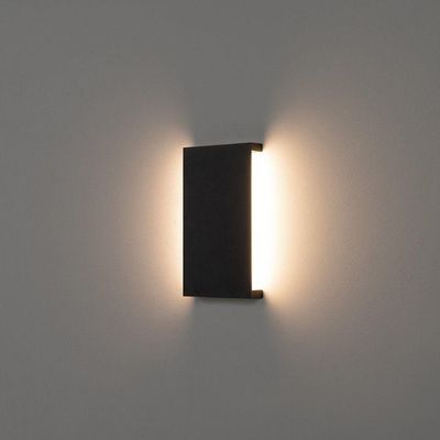 Arandela Stella Reflex Led 20cm Ip65 6w Bivolt Preto - 2700k - Luz Amarela