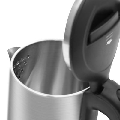 Chaleira Elétrica Britânia 1,6L 1500W Base 360° BCHE01 220V