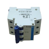 Disjuntor Weg Tripolar 32 Amperes Mdw-C32-3 Curva C