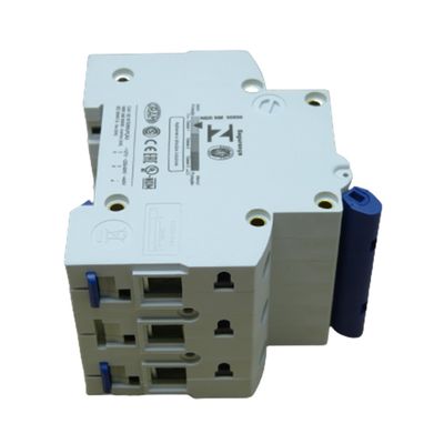 Disjuntor Weg Tripolar 32 Amperes Mdw-C32-3 Curva C