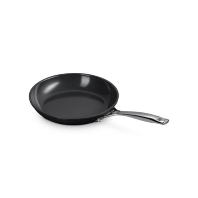 FRIGIDEIRA LE CREUSET RASA NON-STICK CERAMIC ESSENTIAL 24CM 51314240010098