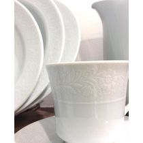 Prato Raso Decorado 27cm Modelo Renda Noiva Porcelana Schmid