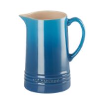 JARRA LE CREUSET SCANDINAVIA EM CERÂMICA PREMIUM 1,5L AZUL MARSEILLE 80901152000005