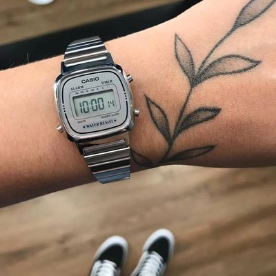 Relógio Casio Feminino Ref: La670wa-7df Vintage Prateado