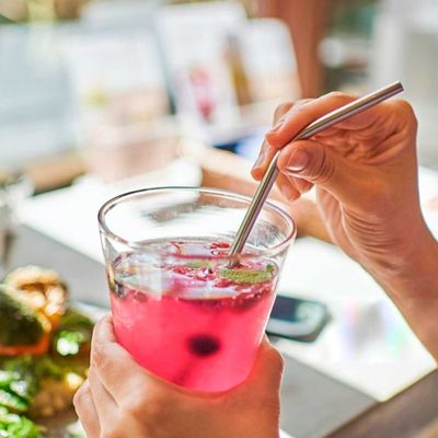 Jarra de Suco e Canudo Curvo Escova Aço Inox Bar Bebidas