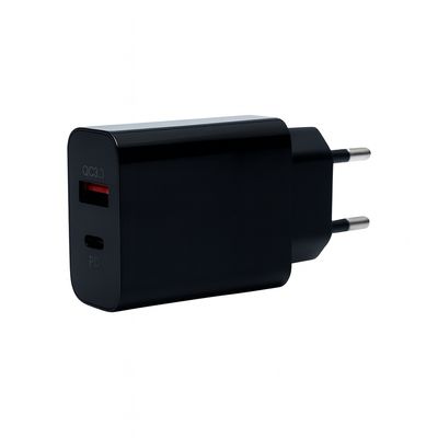 Fonte Turbo Preto / Carregador Elétrico Bivolt com Cabo Tipo C