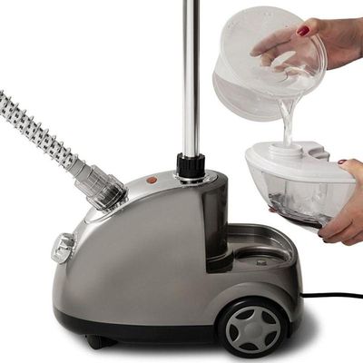 Passadeira De Roupas A Vapor 1,5 Litros Suggar 110V