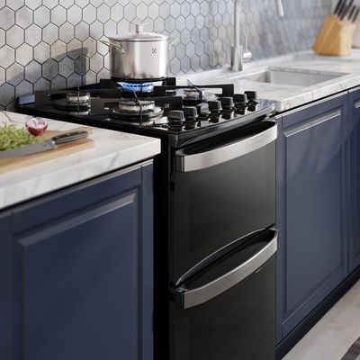 Fogão 4 bocas Electrolux Preto Experience Mesa vidro, 2 Fornos e Tripla Chama (FE4DP) 220V