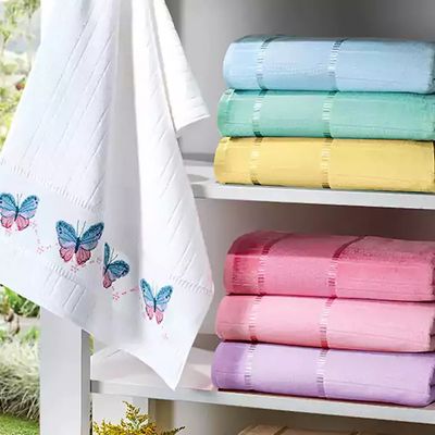 Toalha Banho Veludo Bordar Bella 70x140cm Marfim Dohler