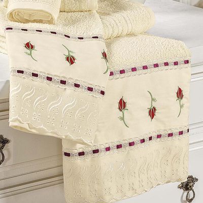 Jogo de Banho Toalhas Yasmin 5 Peças 100% Algodão 320g/m² Suave Floral - Palha
